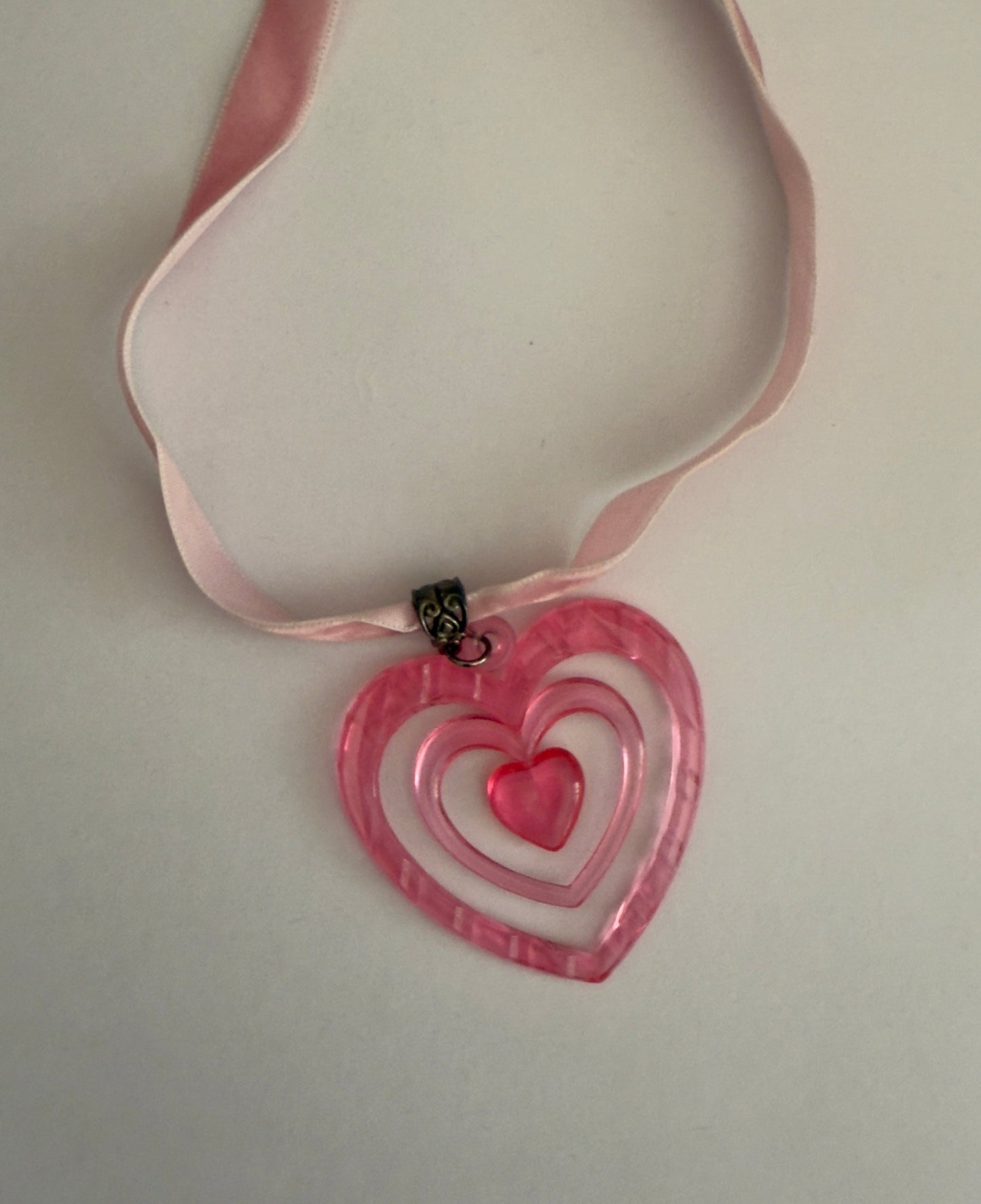 3D printed heart choker